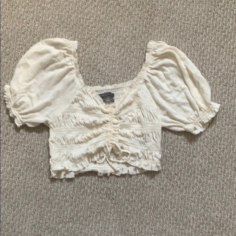 urban outfitters peasant style crop top